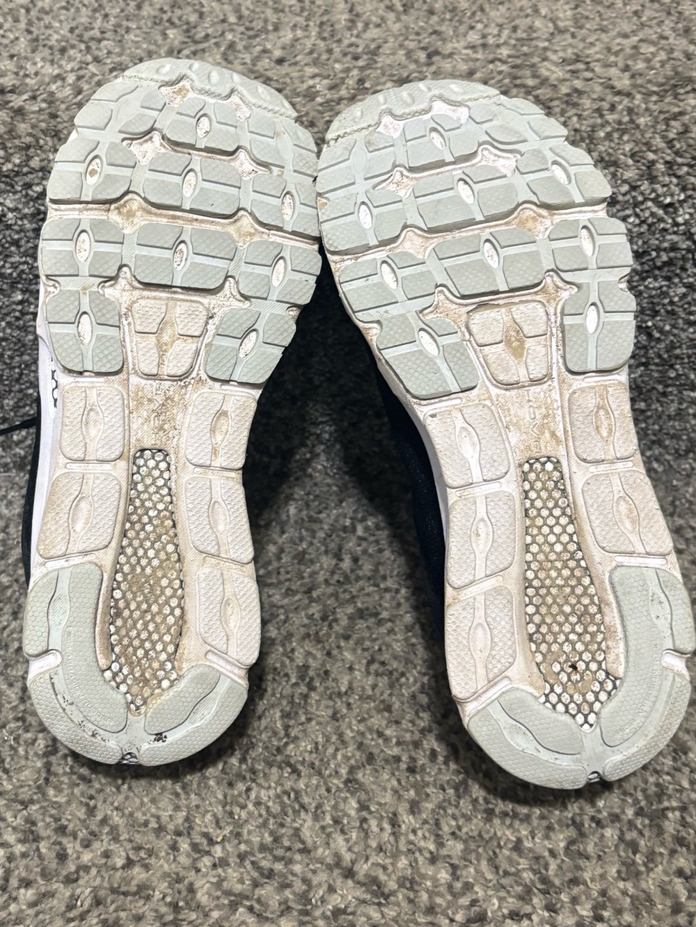 Under Armour Women's HOVR Infinite
3 Running Shoes - Picture 10 of 11